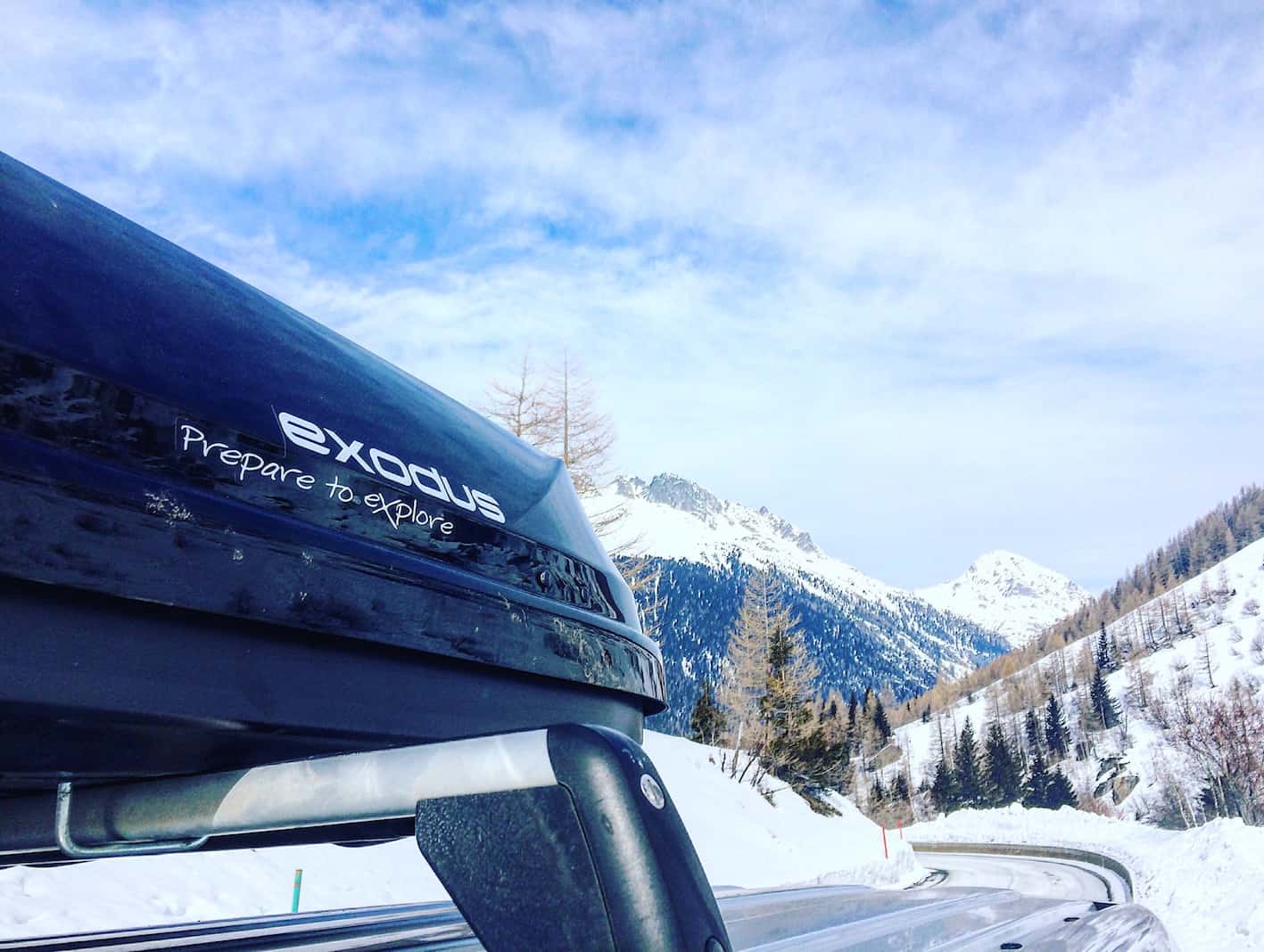 Exodus roof box in a mountain scene