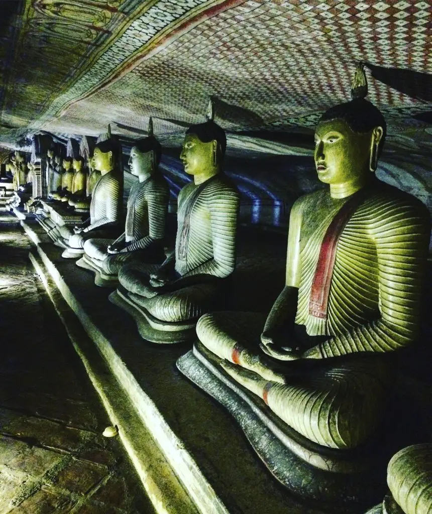 Dambulla Caves Sri Lanka buddhas